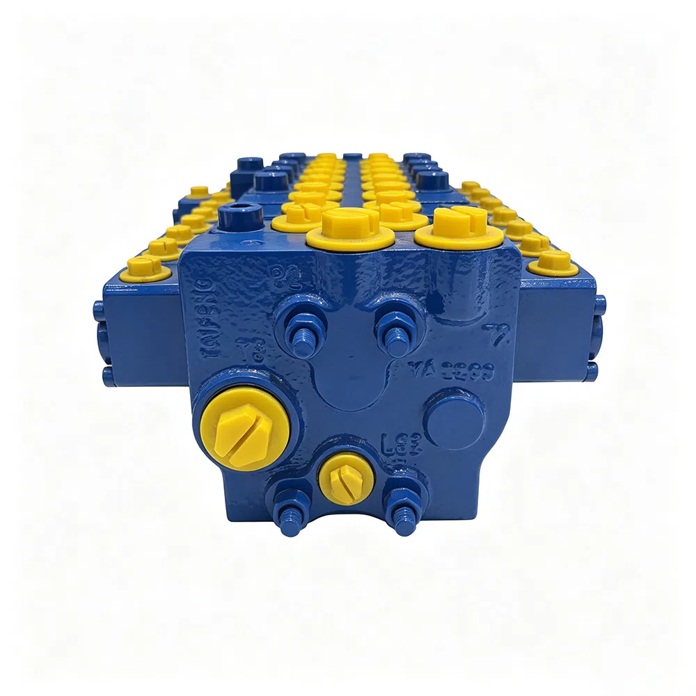Válvula de control multidireccional